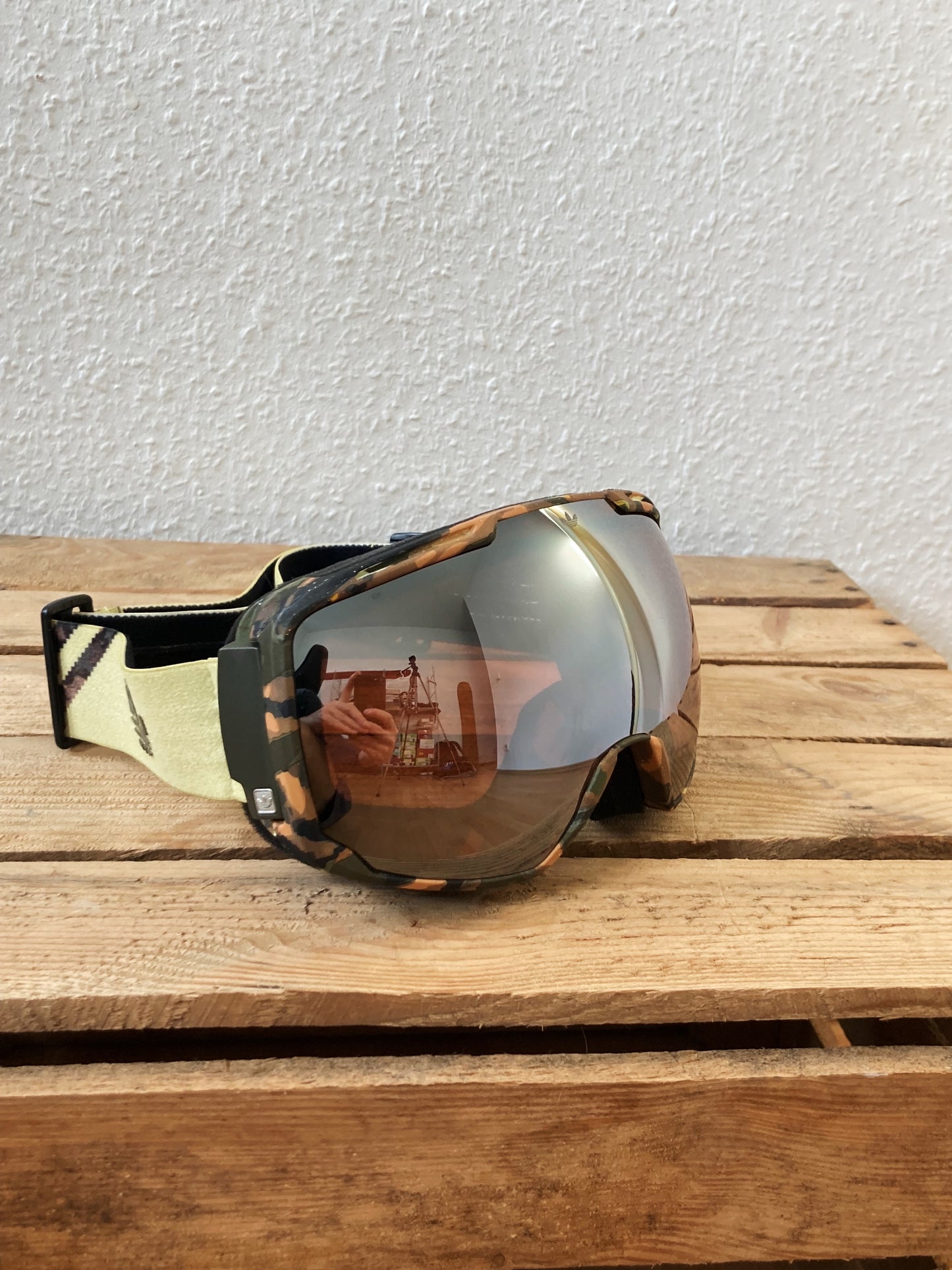 adidas Snowboarding Goggles