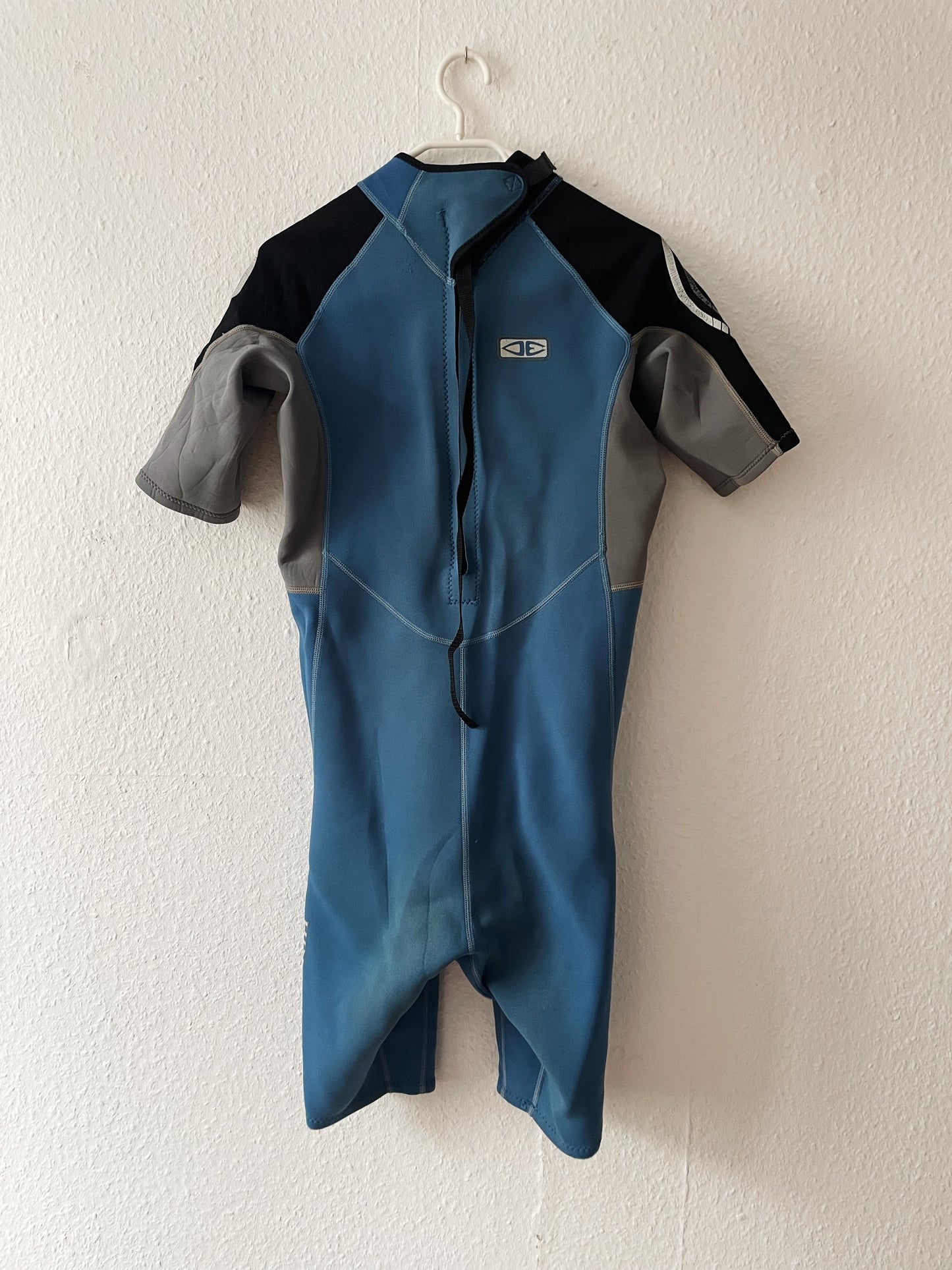 Ocean & Earth Shorty 2 mm Wetsuit