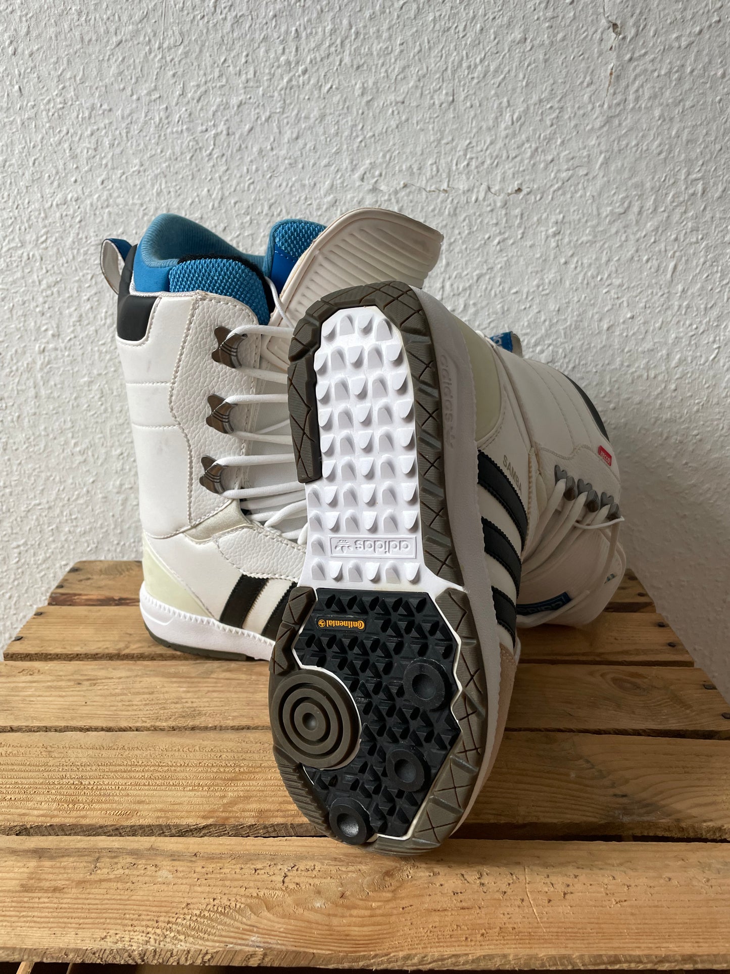 adidas Snowboarding Samba 2017 Snowboard Boots | 41.5
