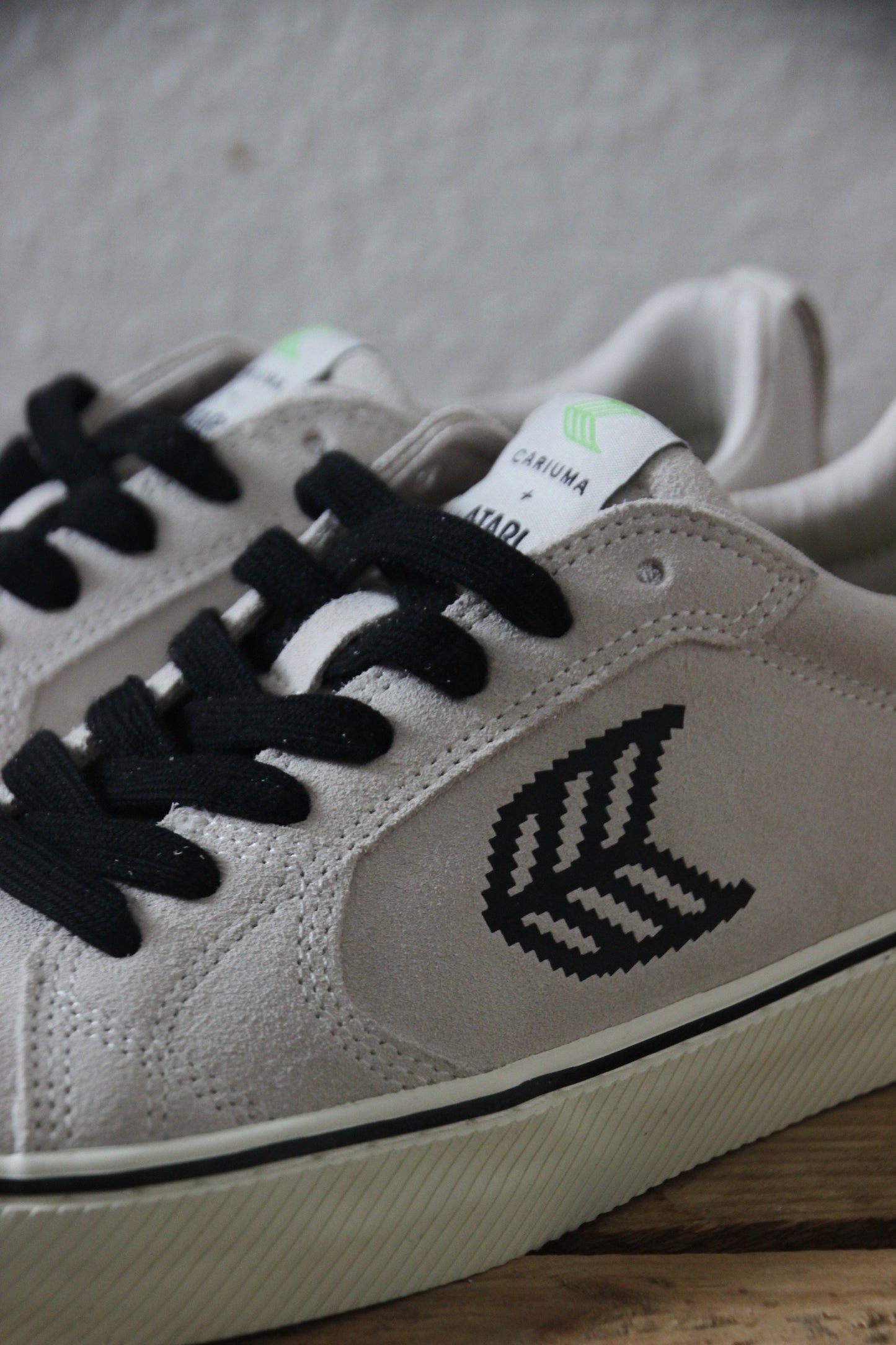Cariuma Catiba Pro x Atari Limited Edition Skateschuhe | 41.5