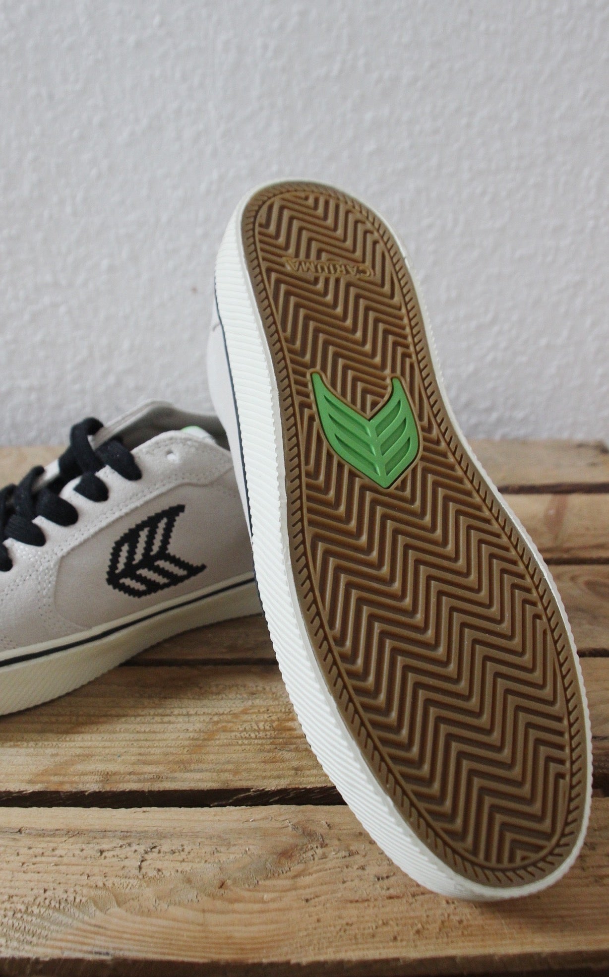 Cariuma Catiba Pro x Atari Limited Edition Skateschuhe | 41.5